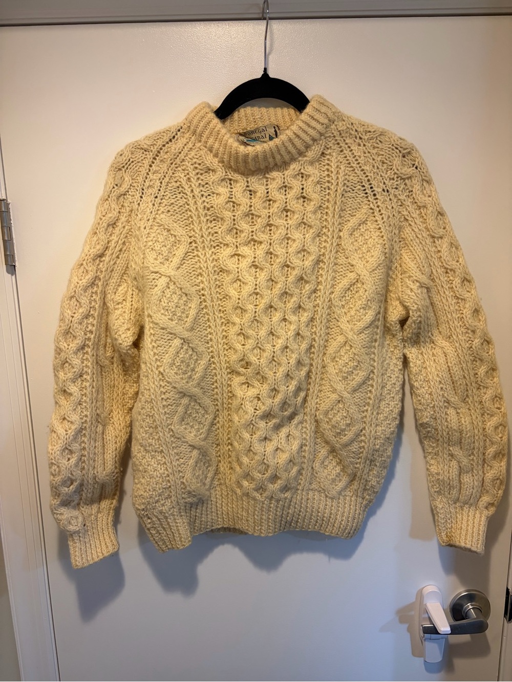 Vintage Donegal Original by Pallas 100% Wool Hand Knit Irish Cable Knit Sweater